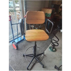 TABOURET DE BAR RÉGLABLE...