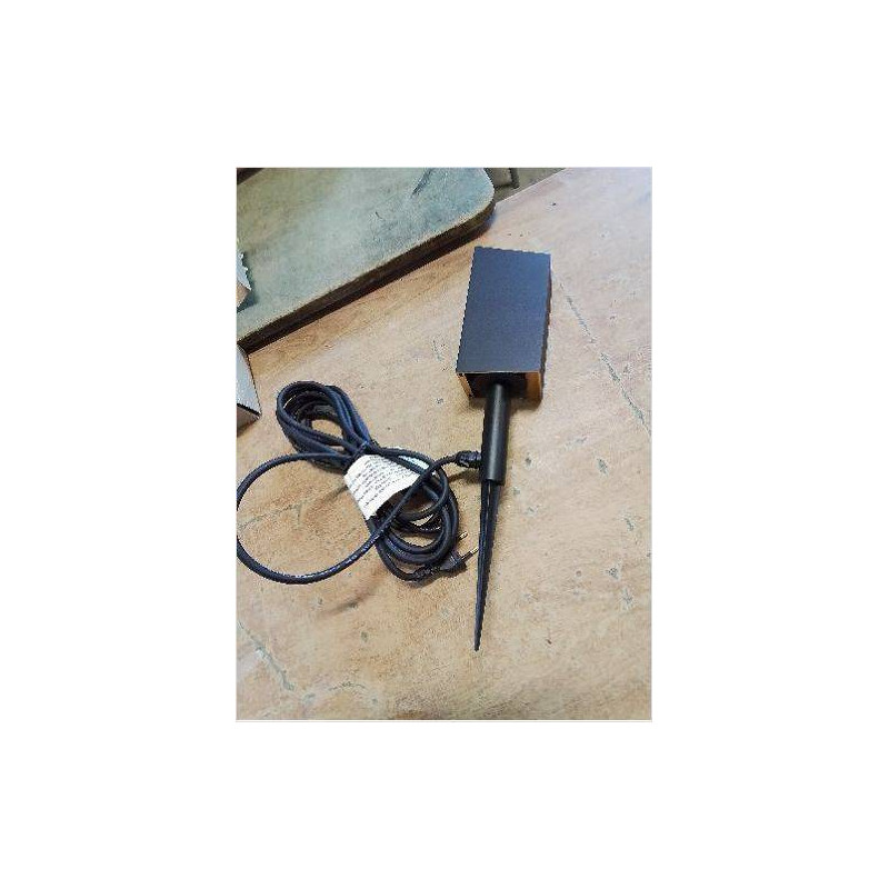 ECLAIRAGE BORNE DE JARDIN ÉLECTRIQUE MÉTAL NOIR HABITAT LONDON E15LP 25W