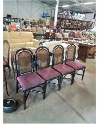 TABLE RONDE ET 4 CHAISES DOSSIER CANNÉ ASSISE TISSU MAUVE BAMBOU ET BOIS
