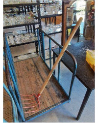 FOURCHE A BECHER MAGASIN VERT