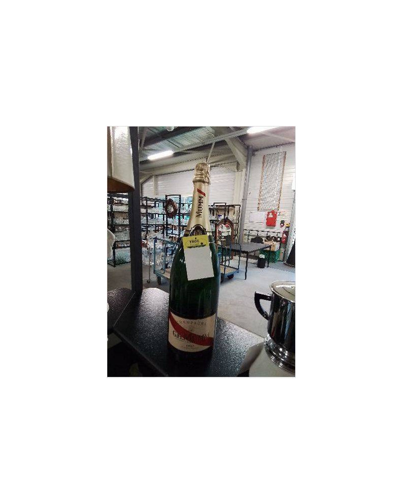 BOUTEILLE FACTICE DE CHAMPAGNE G.H.MUMM CORDON ROUGE 3000ML