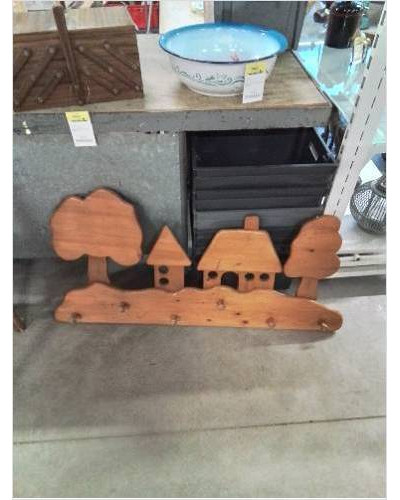 PORTE MANTEAU MURAL AUX MAISONS ET ARBRES 6 PATÈRES 