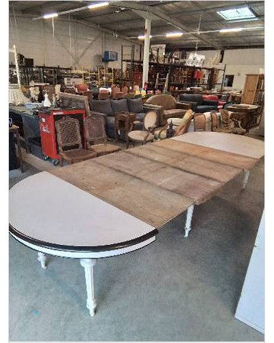 TABLE RONDE 6 PIEDS...