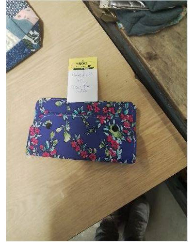 PORTE-FEUILLE TISSU FLEURI...