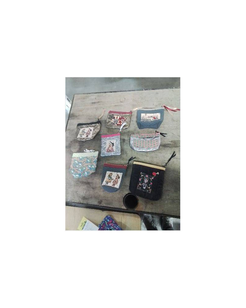PETIT POCHETTE 