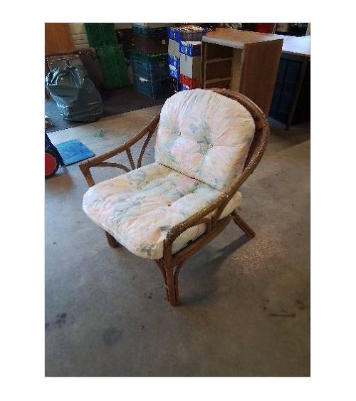 FAUTEUIL ROTIN COUSSINS...