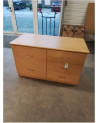 COMMODE  BOIS CLAIR 5 TIROIRS DONT 1 EN L\'ÉTAT