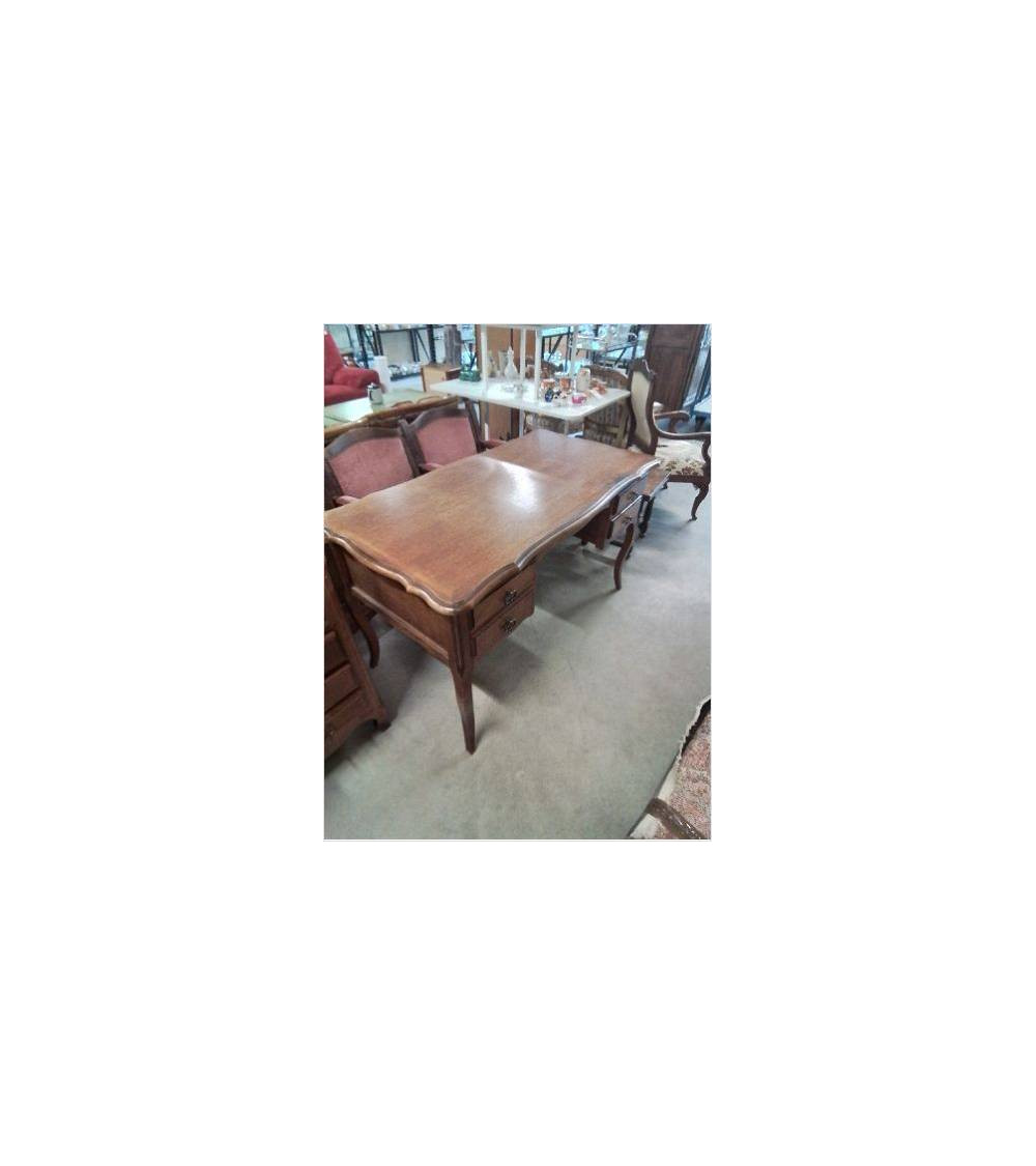 BUREAU RECTANGULAIRE PLATEAU CHANTOURNÉ 4 TIROIRS PIEDS GALBES STYLE RÉGENCE 