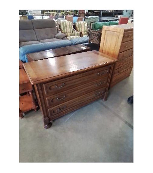 COMMODE MOULUREE 3 TIROIRS...