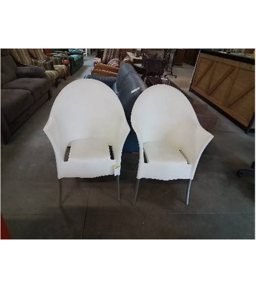 PAIRE DE FAUTEUILS LORD YO...