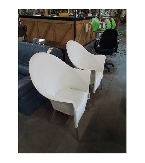 PAIRE DE FAUTEUILS LORD YO ATLANTIDE COLLECTION PHILIPPE STARCK EDITION DRIADE COQUE RÉSINE ECRUE PI