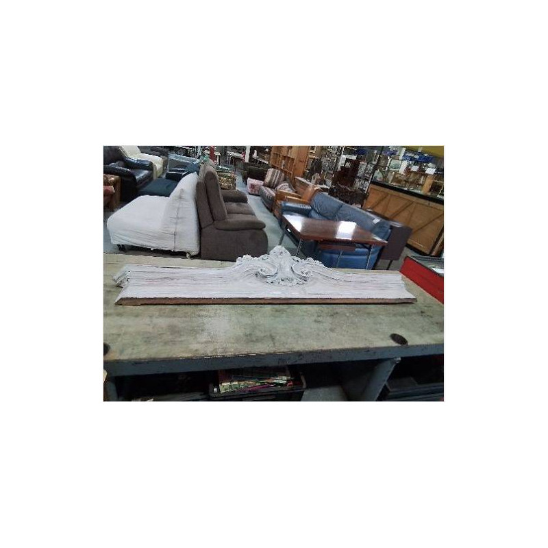 CORNICHE BOIS SCULPTÉ PEINT BLANC STYLE RÉGENCE 148X38