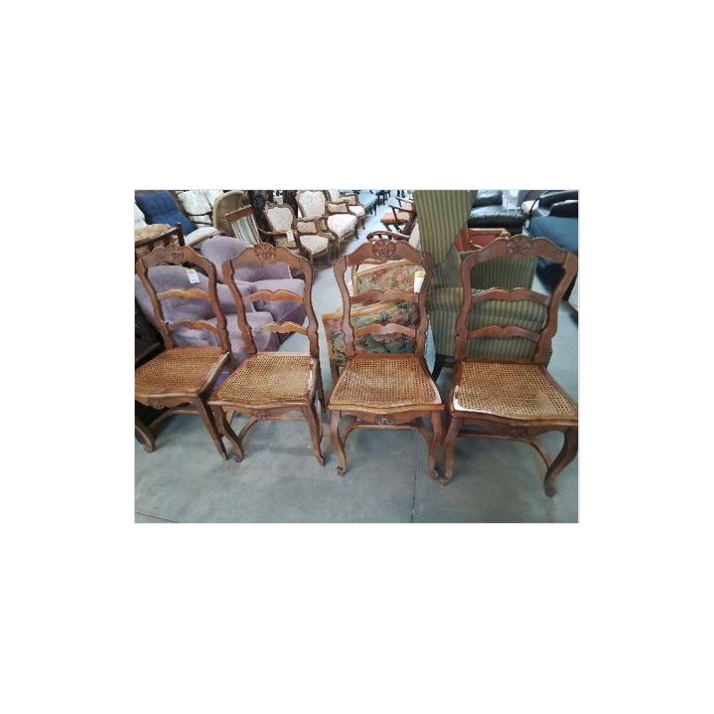 4 CHAISES BOIS CANNE A ENTRETOISE STYLE REGENCE COQUILLE 