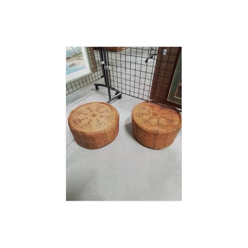 POUF CUIR FAUVE STYLE ORIENTAL