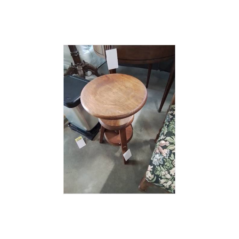 TABOURET A VIS BOIS CLAIR