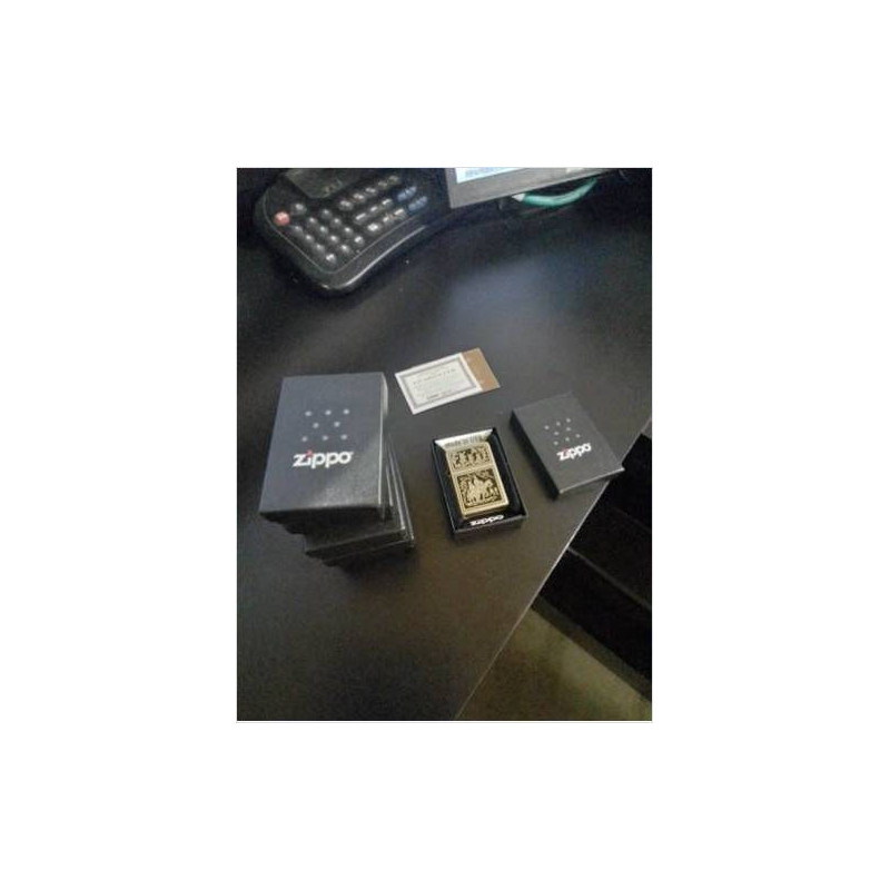 BRIQUET ZIPPO