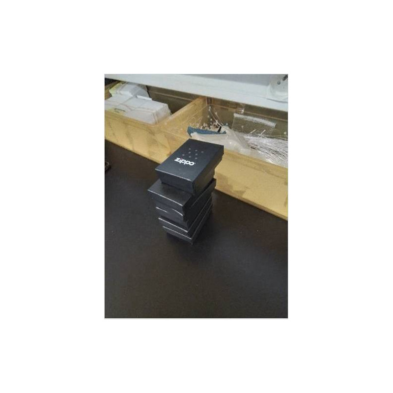 BRIQUET ZIPPO