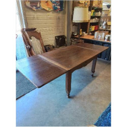 TABLE RECTANGULAIRE...