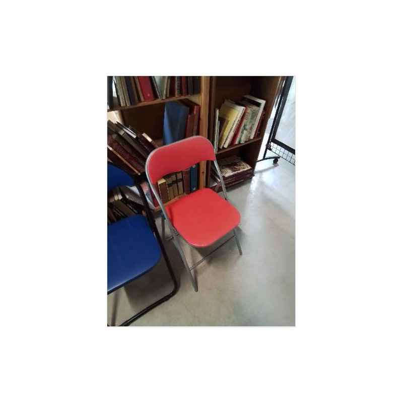 CHAISE PLIANTE MÉTAL GRIS ASSISE ET DOSSIER PU ROUGE 