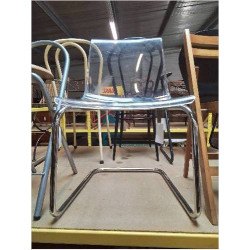 CHAISE TRANSPARENTE...