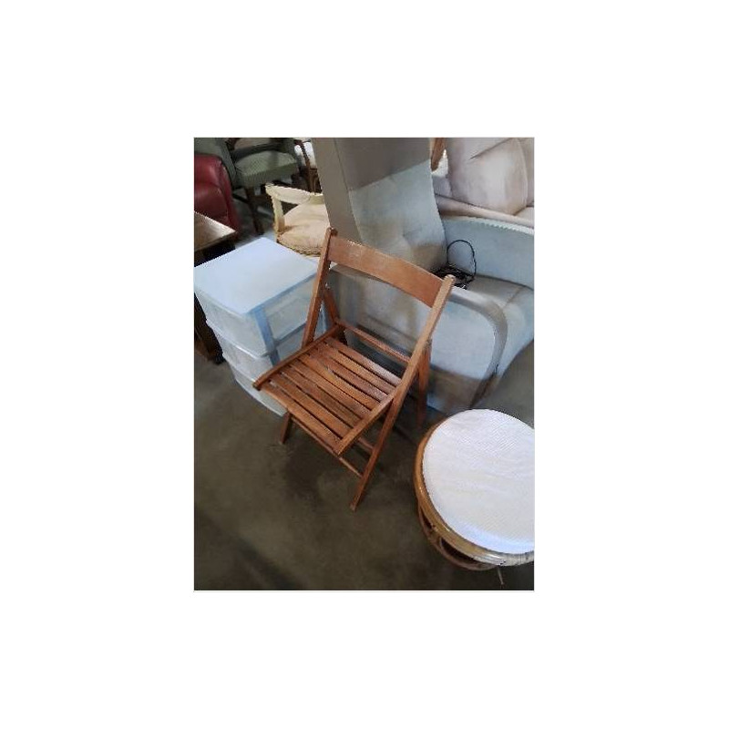 CHAISE PLIANTE BOIS CLAIR AJOURÉ