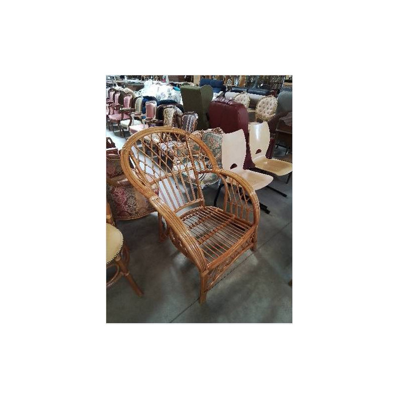 FAUTEUIL ROTIN ET VANNERIE 