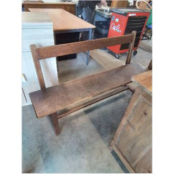 BANC A DOSSIER ET...