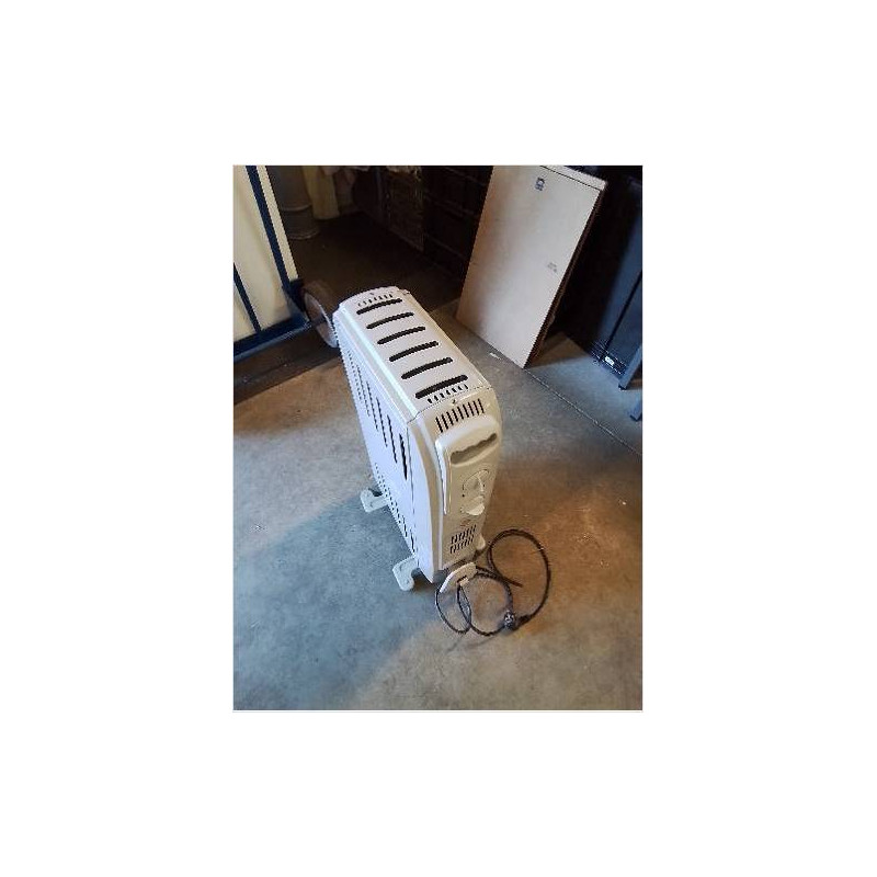 RADIATEUR ÉLECTRIQUE MOBILE 1500W 