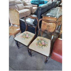 PAIRE DE CHAISES  ANGLAISES...