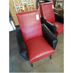 FAUTEUIL SKAÏ ROUGE ET NOIR...