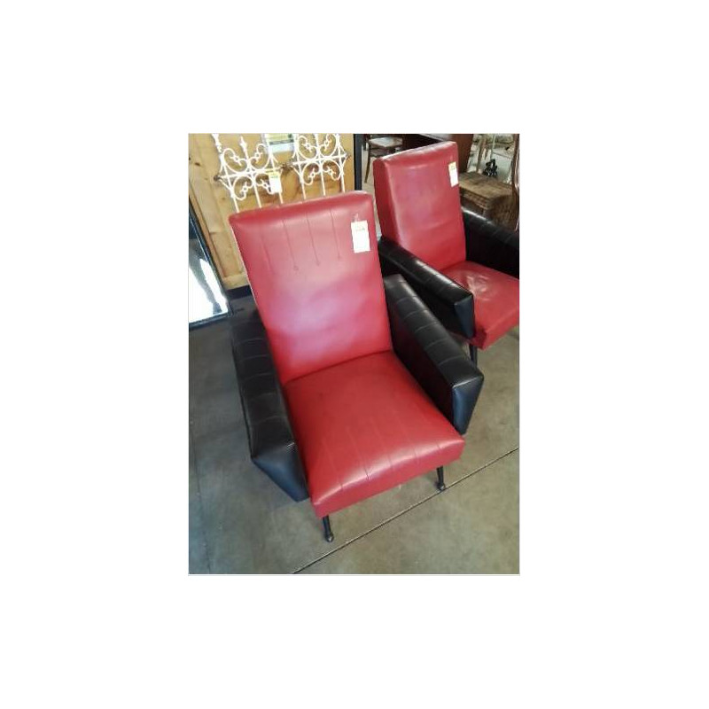 FAUTEUIL SKAÏ ROUGE ET NOIR PIEDS MÉTAL NOIR ANNÉES 60/70