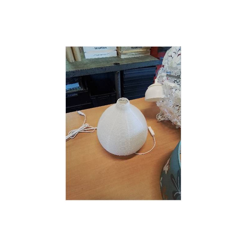 LAMPE A POSER PAPIER DE RIZ MÉTAL 