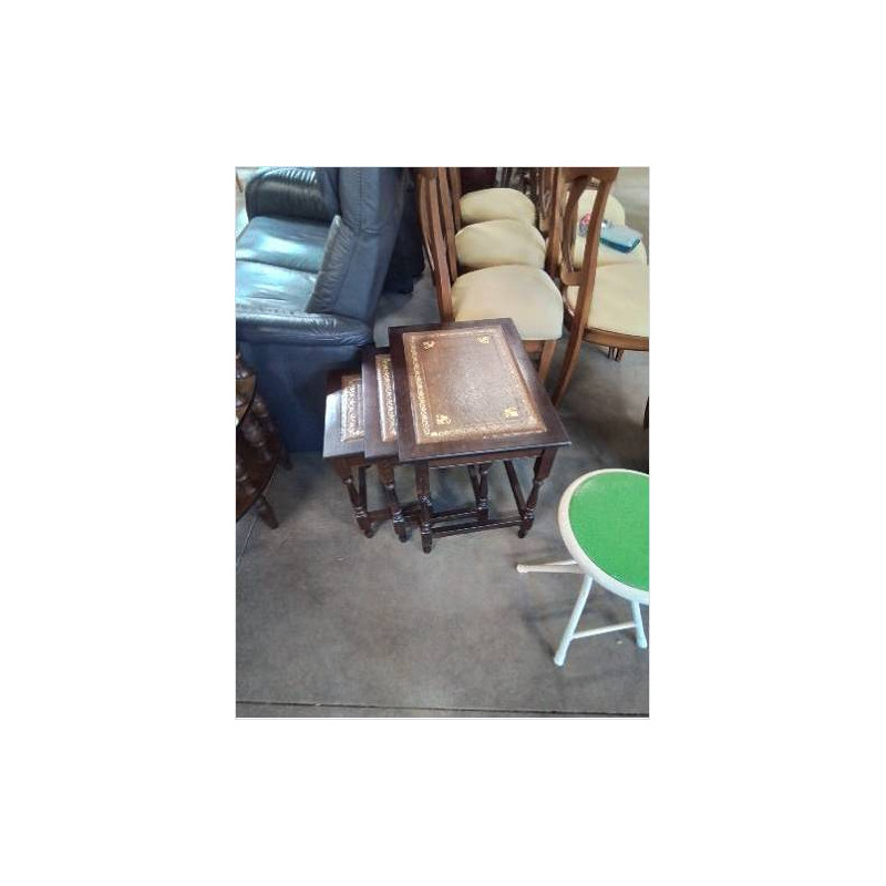 3 TABLES BASSES GIGOGNES BOIS PLATEAU GAINE CUIR FAUVE LISERÉ DORÉ 