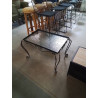 TABLE BASSE RECTANGULAIRE PIÈTEMENT FER FORGÉ NOIR PLATEAU VERRE ANNÉES 50