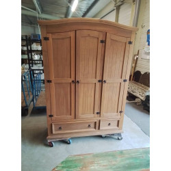 ARMOIRE LINGERE ET PENDERIEEN PIN 3 PORTES 2 TIROIRS 