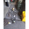 SERVITEUR DE CHEMINÉE FER FORGÉ BOULE METAL DORÉ 