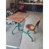 BUREAU ENFANT 1 PLACE MÉTAL PEINT VERT ASSISE ET PLATEAU BOIS XXE