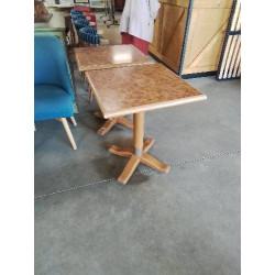 TABLE CARRÉ BISTROT BOIS CLAIR