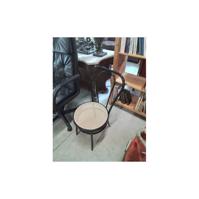 CHAISE BISTROT MÉTAL NOIR COURBÉ ASSISE CANNÉE 