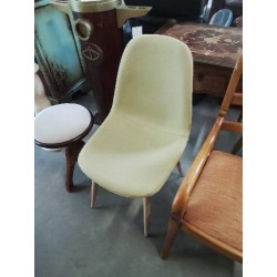 CHAISE PIÈTEMENT MÉTAL...