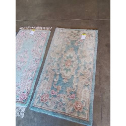 TAPIS LAINE FAIT MAIN BLEU...