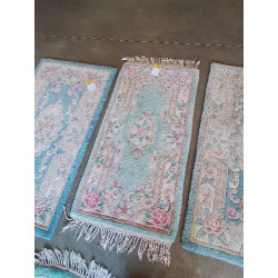 TAPIS LAINE FAIT MAIN BLEU...