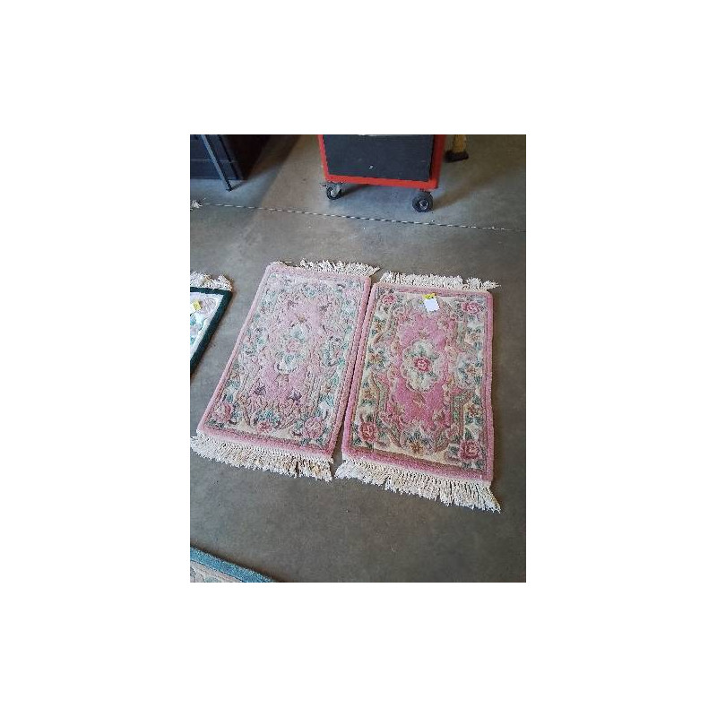 TAPIS LAINE FAIT MAIN ROSE ECRU BLEU 88X59CM