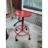 TABOURET D’ATELIER A ROULETTES MÉTAL ET BOIS ROUGE 