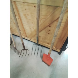 FOURCHE A FUMIER  4 DENTS
