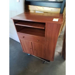 BUREAU INFORMATIQUE 1 NICHE...