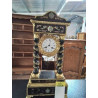 PENDULE PORTIQUE BOIS NOIR TORSADÉ A INCRUSTATION DE LAITON FIN XIXE EN L\'ÉTAT