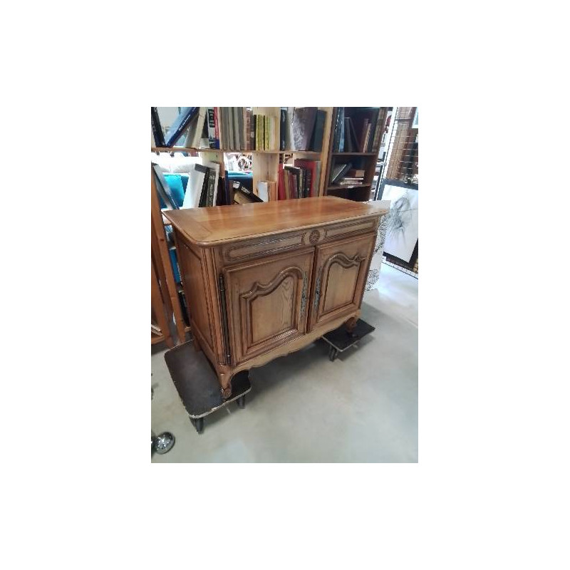 BUFFET 2 PORTES BOIS CLAIR MOULURÉ PIEDS CAMBRÉ 