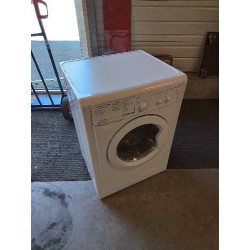 LAVE LINGE SÉCHANT INDESIT...