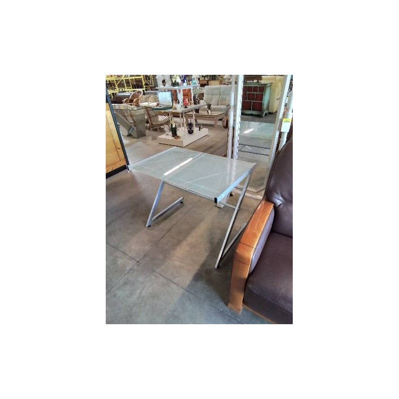 BUREAU RECTANGULAIRE PIÈTEMENT MÉTAL GRIS PLATEAU VERRE